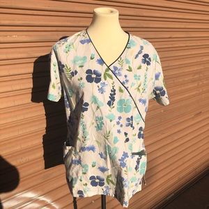 Scrubs top